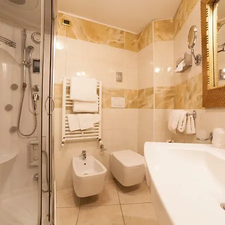 Diplomat Palace Hotell