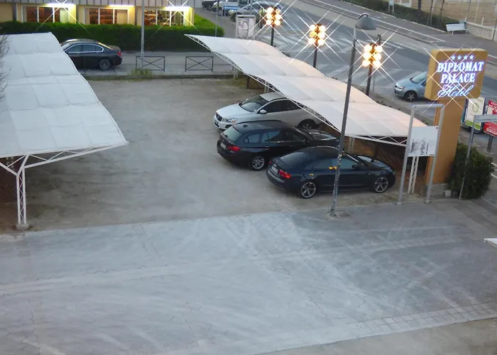 Diplomat Palace Otel 4*