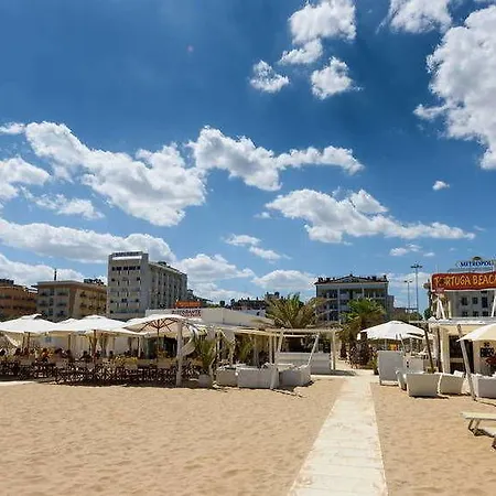 Отель Diplomat Palace Римини