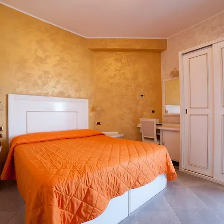Diplomat Palace Otel 4*