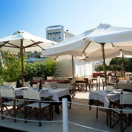 Diplomat Palace מלון 4*