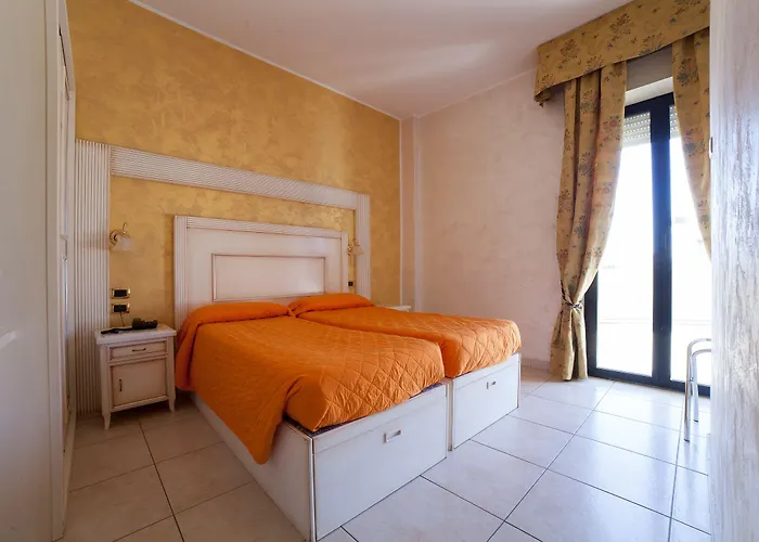 Diplomat Palace 4* Rímini