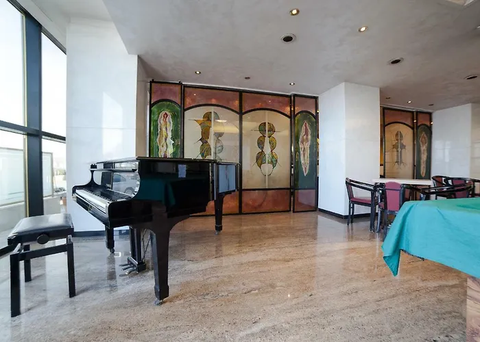 Diplomat Palace 4* Rímini